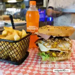 Combo Hamburguesa de la Casa